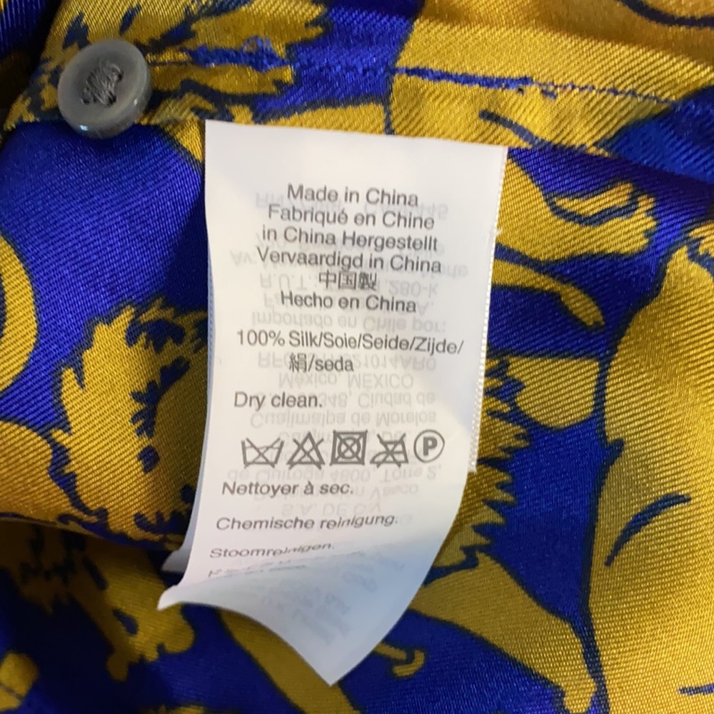 J.Crew Collection Royal Blue Gold
Lion Print Silk Shirt Blouse Size 0 - Picture 14 of 14